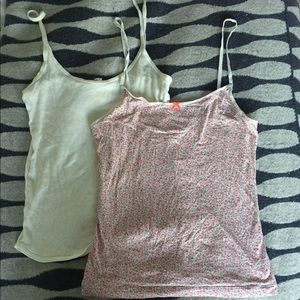 Petit Bateau bundle of two tanks